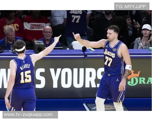 NBA赛况回顾76人战胜勇士湖人客场失利猛龙鹈鹕遭森林狼逆袭