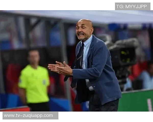 佛罗伦萨主帅称斯帕莱蒂具备智慧将尤文调整回4-33阵型 佛罗伦萨主帅称斯帕莱蒂具备智慧将尤文调整回4-33阵型