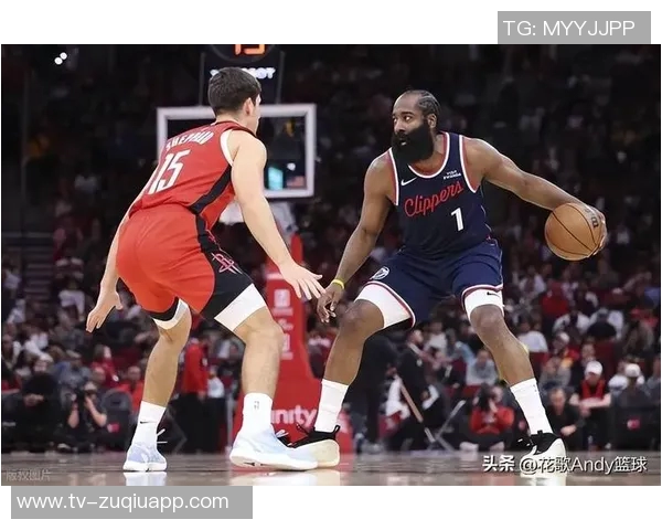 年度争议判罚回顾哈登绝杀遭漏判老詹被扑倒KD关键时刻叫暂停引发热议