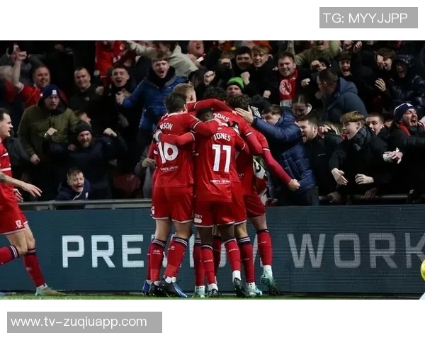 曼联主场失利引发积分混战四队同积18分三队紧随其后中游球队竞争激烈